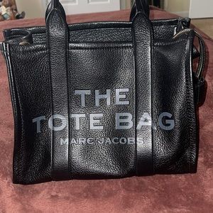 Marc Jacobs The leather small tote bag